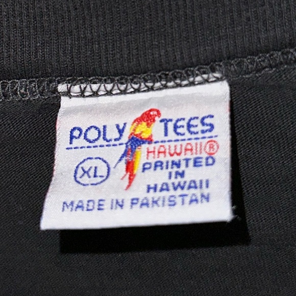Vintage 1989 Poly Tees Reef Police Shark/Parrot Blk T-Shirt Front & Back - Picture 5 of 5